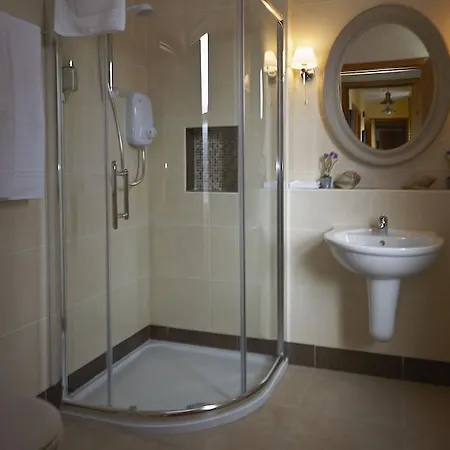 Cullinan's Πανσιόν 4*
